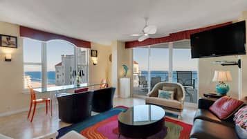 Platt-tv, dvd-spelare och böcker