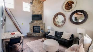 TV, fireplace, offices