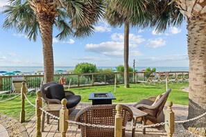 Terrace/patio - Huge, 5-Star Gorgeous 3 Bed/3 Bath Oceanfront Condo AMAZING SUMMER DEALS!!! (Myrtle Beach)
