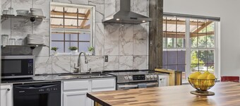 Location, location, location!! Close to the action & plenty of space!