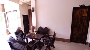 Kawasan tempat duduk lobi