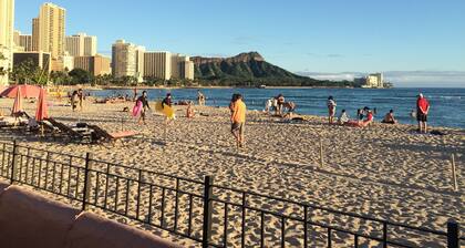 A 5 minutos de la playa de Waikiki, vista al mar, estacionamiento gratuito, wifi y televisión por cable