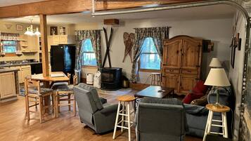 Smart TV, fireplace, books