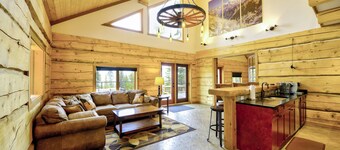 Stor, nybygd bolig med 2 master soverom. Perfekt for store grupper opp til 18 år