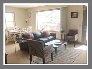 Smart TV, fireplace, video games, DVD player