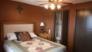 Unclassified image, 3 of 16, button - Awesome Flat Top Farmhouse - Ashwood Rentals (Flat Top)