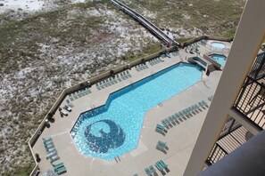 Indoor pool, a heated pool - Phoenix VII 71113 (Orange Beach)