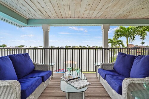 Pool, Spa, Kayaks, Bikes, Fishing Gear & More