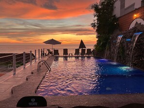 Alberca al aire libre 