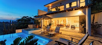 Ocean View Villa with Private Infinity Pool & Lush Gardens with Fruit Trees