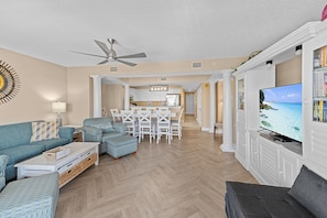 TV, DVD player - Gorgeous, Oceanfront, fully upgraded 3-bed condo BARGAIN PRICES ON SUMMER DATES! (Myrtle Beach)