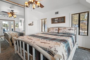 3 chambres, bureau, Wi-Fi gratuit, draps fournis