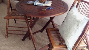 Dining - Cottage Is All New & Charming, Steps to the Beach.updated 2026 (Redondo Beach)