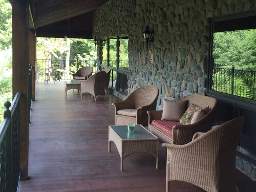 The Lodge in Sugar Hollow