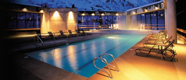 Indoor pool, outdoor pool