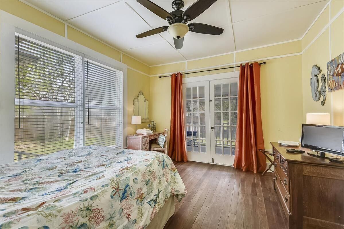 4 habitaciones, tabla de planchar con plancha y wifi gratis 