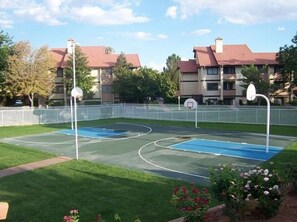 Sport court