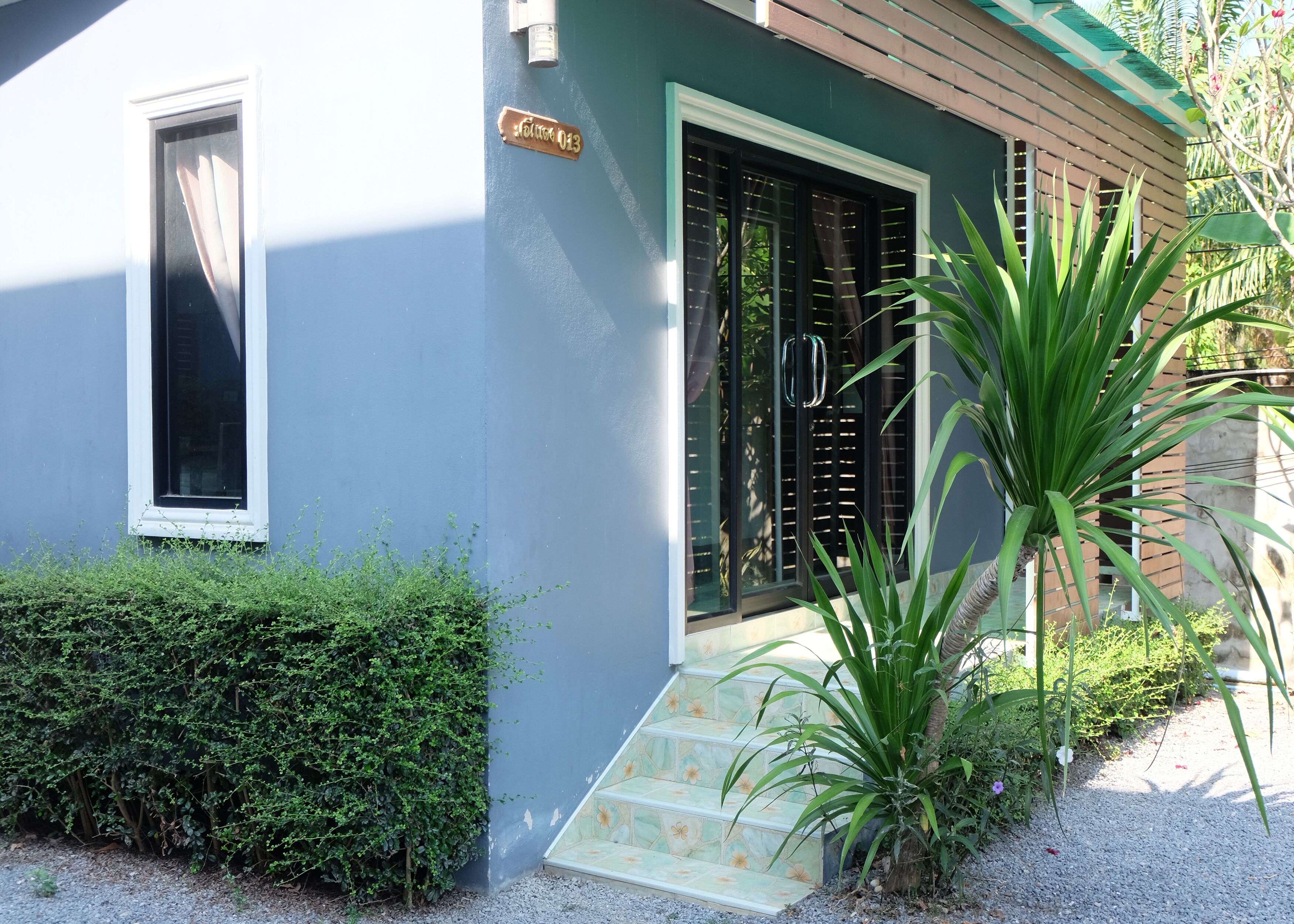 villa | 1 bedroom, desk, blackout curtains, soundproofing