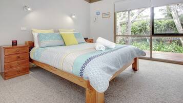 Basic House, 3 Bedrooms | 3 bedrooms, desk, iron/ironing board