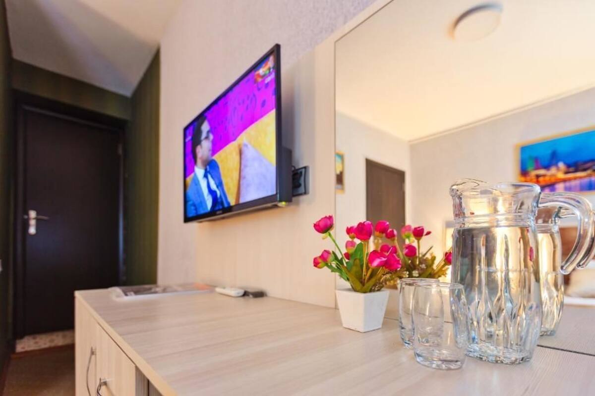 Standard enkelrum | 1 sovrum, minibar, värdeförvaringsskåp på rummet och skrivbord