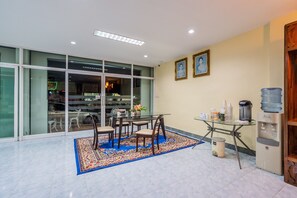 บริเวณนั่งเล่นที่ล็อบบี้