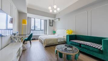 Standard Queen Room  | Blackout drapes, free WiFi, wheelchair access
