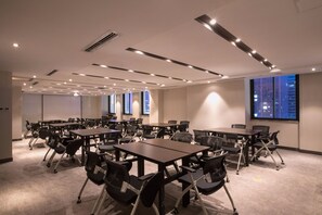 Meeting facility - Orange Crystal Hotel Wusi Square Seaview (Qingdao)