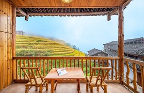 Romantisk dobbeltrom (Round Bed) | Skrivebord, blendingsgardiner, lydisolert og wi-fi (inkludert)