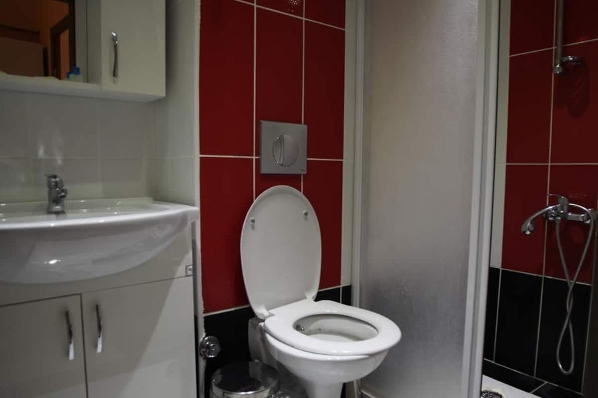 Shower dan handuk