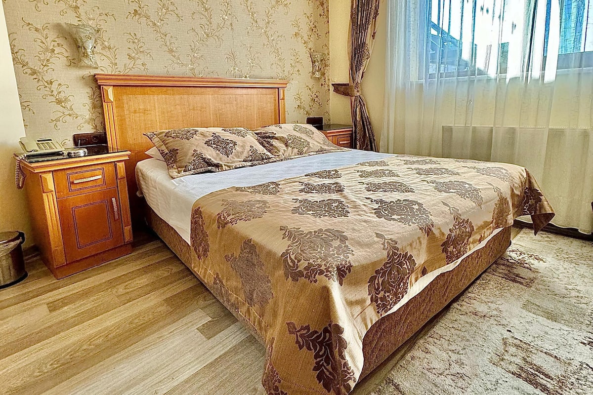 In-room safe, desk, blackout curtains, soundproofing