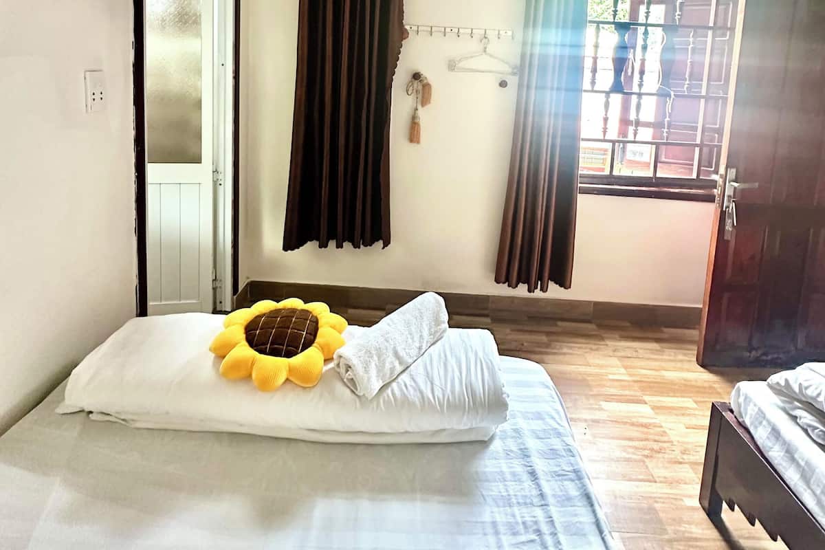 Family Double Room | 1 bedroom, desk