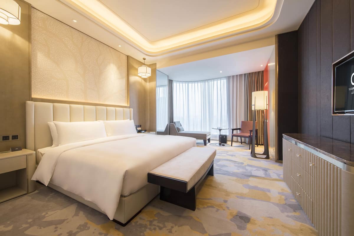 Minibar, in-room safe, desk, blackout drapes