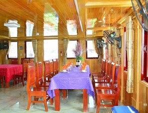 Breakfast, lunch and dinner served - Ocean Cruise (Hai Phong)