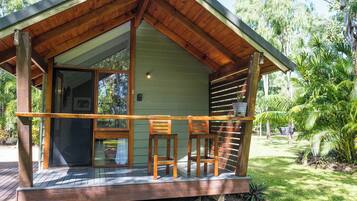 Gumnut Cabin | Terrace/patio