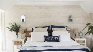 Loft de luna de miel | 1 habitación, ropa de cama de alta calidad, minibar y escritorio