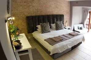 Room - Umtamvuna River Lodge (Port Edward)