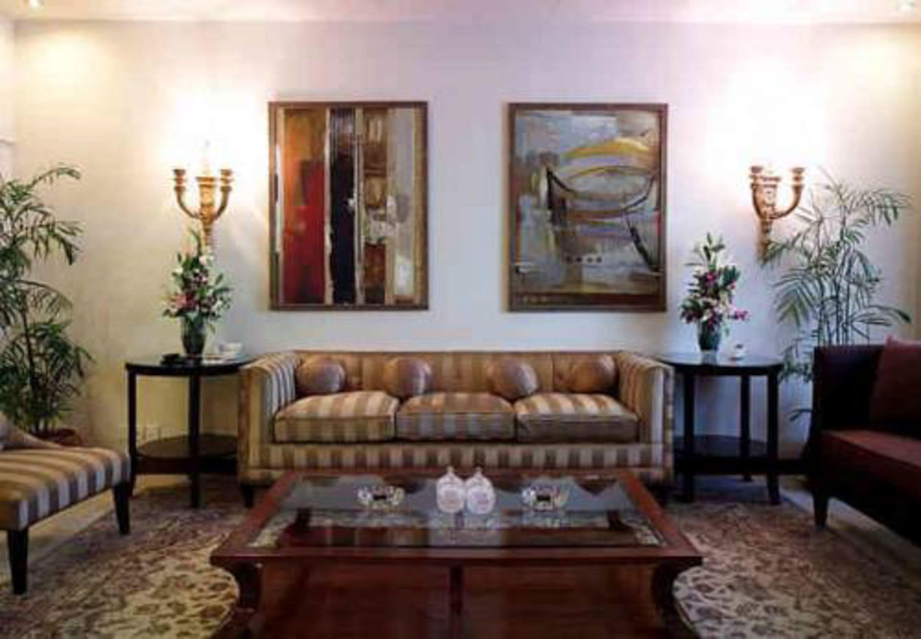 Suite | Area keluarga | TV dan perapian