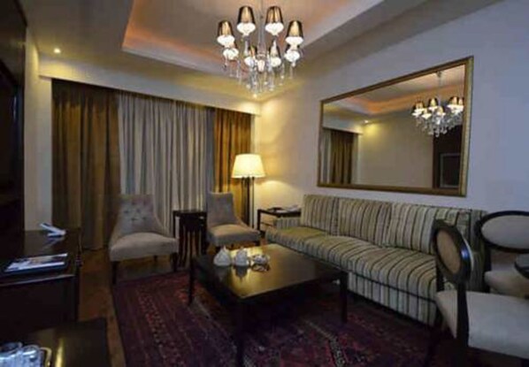 Suite | Area keluarga | TV dan perapian