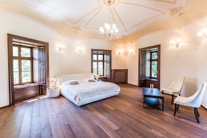 Superior Double or Twin Room | Premium bedding, minibar, in-room safe, desk - Chateau Appony (Oponice)