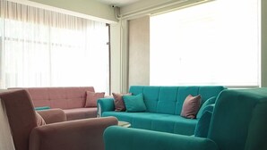 Lobby sitting area - Sefa Green Hotel (Bolu)