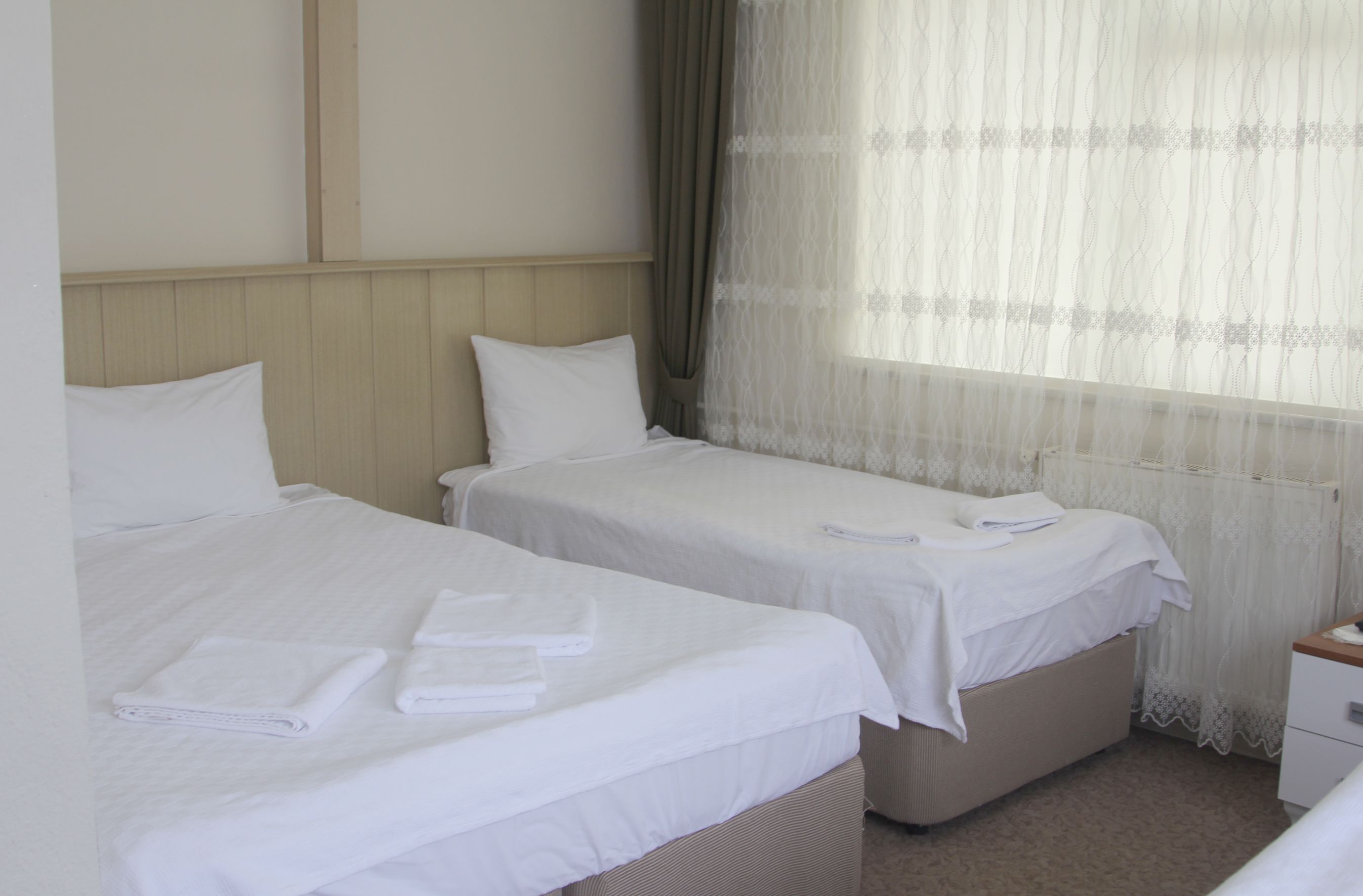 standard triple room | iron/ironing board, free wifi