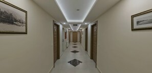 Hallway - Apameia Hotel (Mudanya)