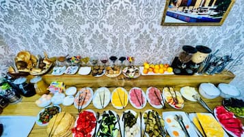 Desayuno buffet incluido todos los días