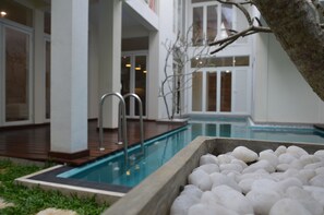 Piscina a l'aire lliure 