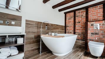 Standard Suite, Ensuite (Suite Main Building) | Bathroom