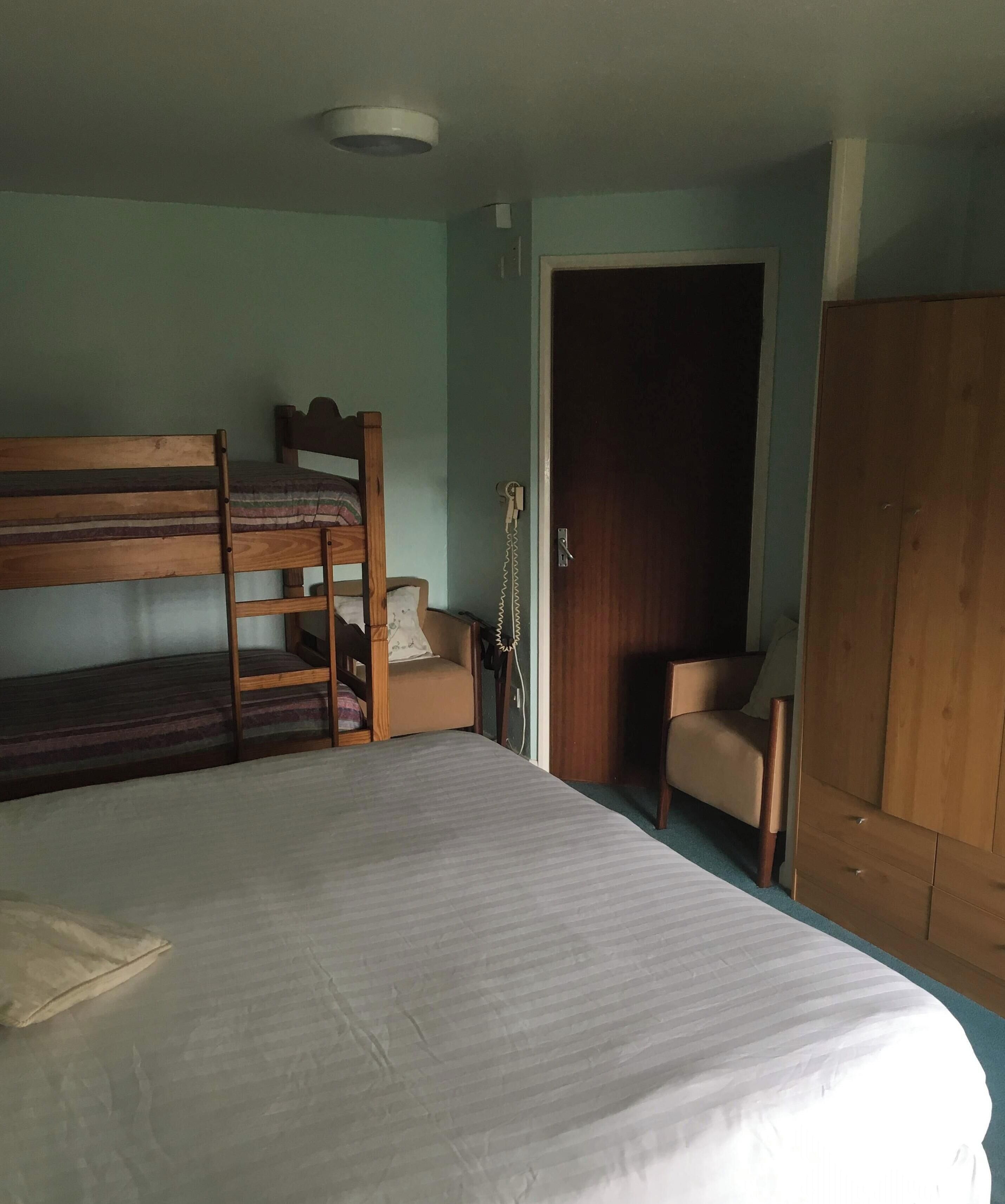 Suite, baño en la habitación