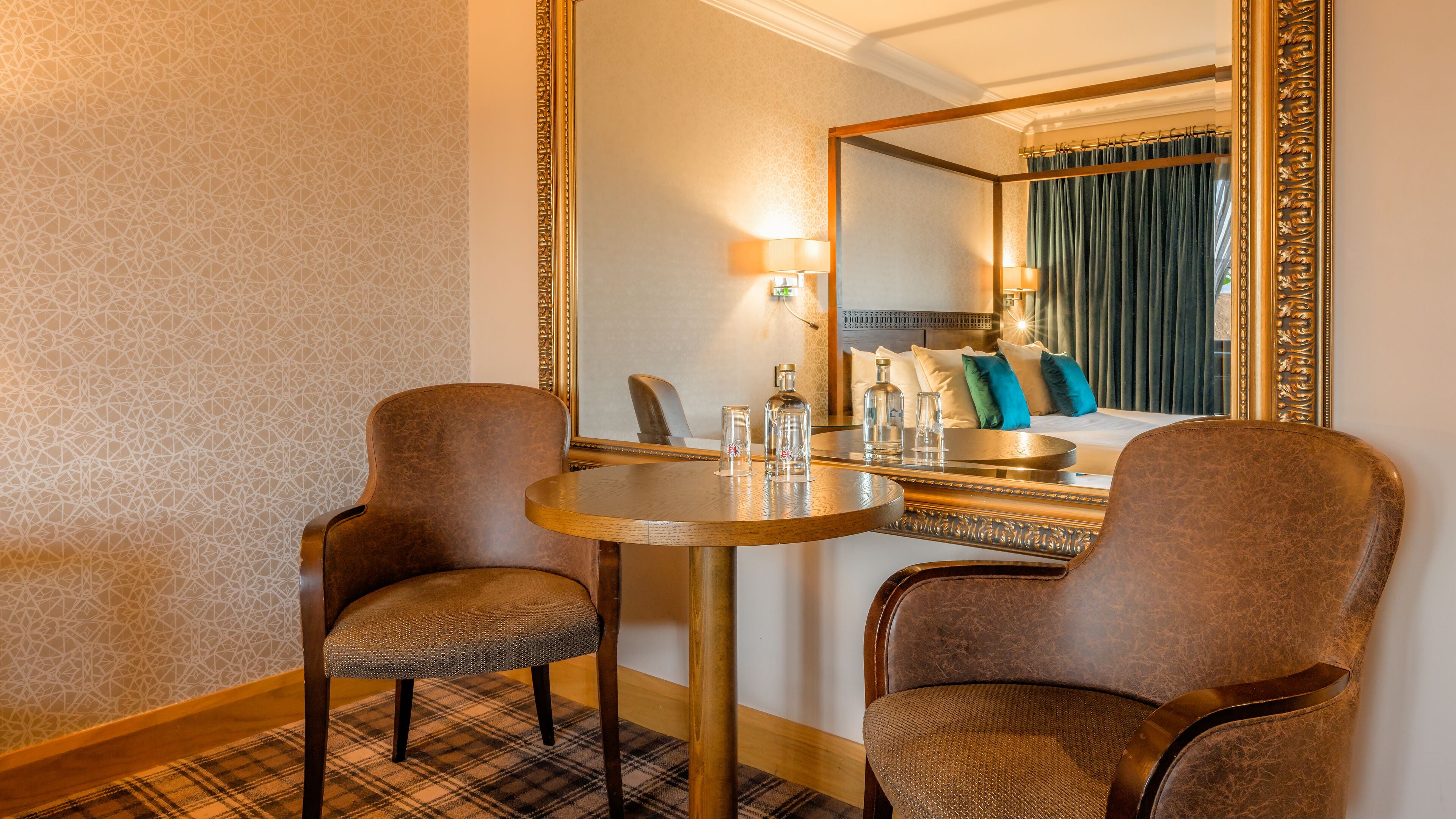 Executive Double Room, 1 King Bed, Mountain View | Desk, soundproofing, iron/ironing board, rollaway beds