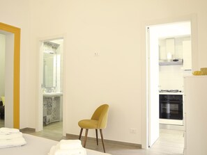 Suite – superior, balkong | Sengetøy av topp kvalitet, skrivebord, lydisolert og strykejern/-brett