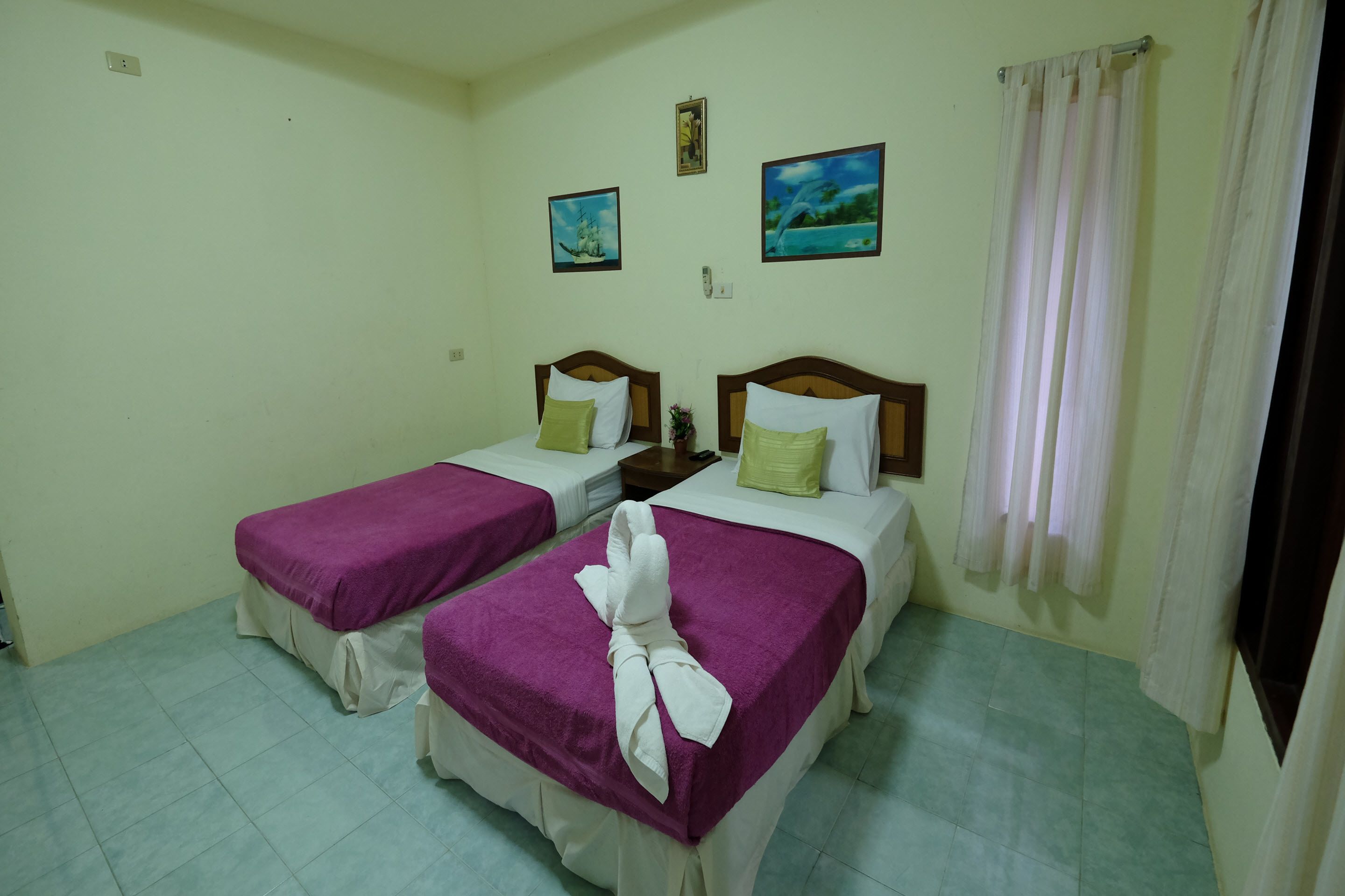 rollaway beds, free wifi