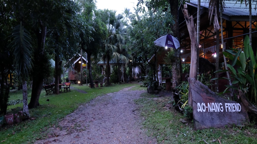 Aonang Friendly Bungalow